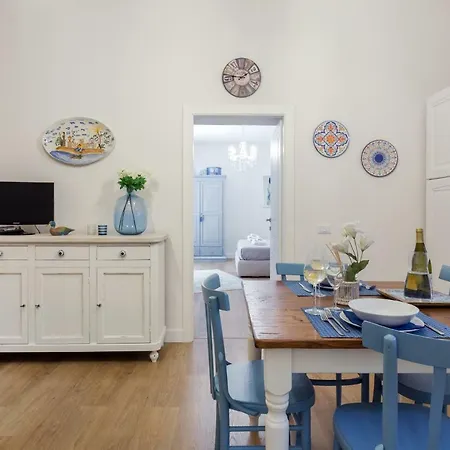 Apartment Casa Nagale- Di Charme Nel Cuore Di Ortigia A 50 Mt Dal Mare